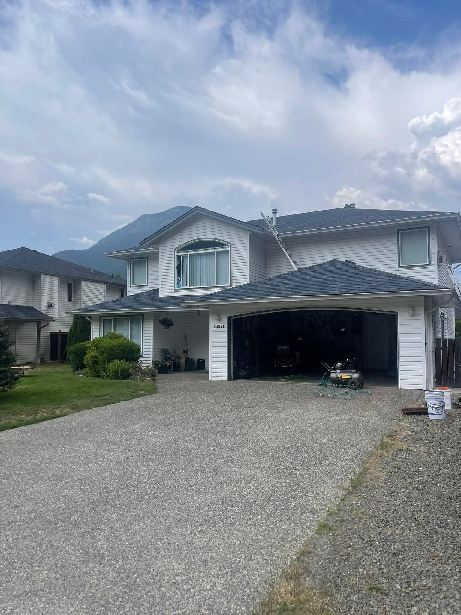 Asphalt shingle roof repair in Agassiz Fraser Valley